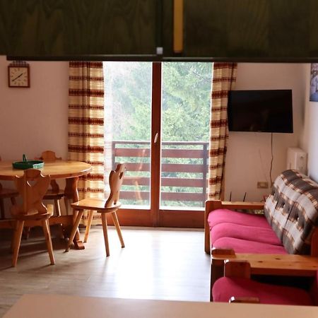 Delizioso Appartamento A Due Passi Dalle Piste Folgarida Exterior photo